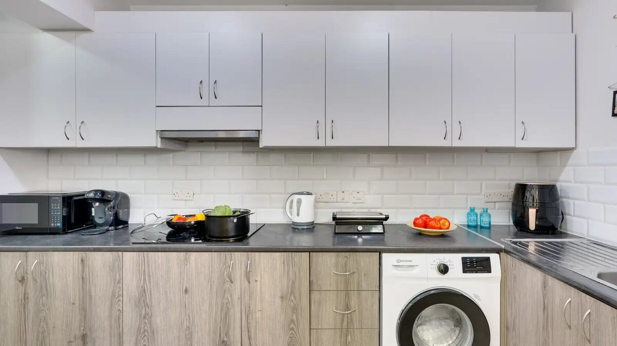 Apartament z 4 sypialniami w makenzy, Cypr [ID: 0602-246292]