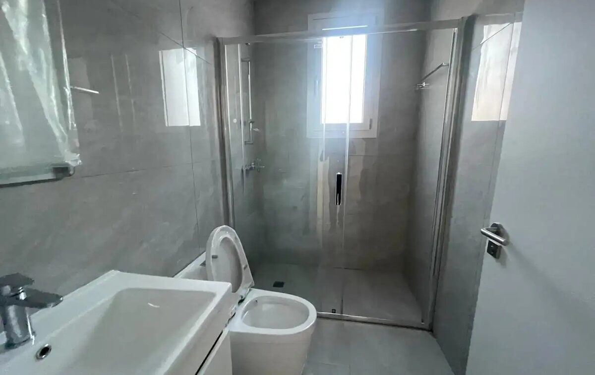 Квартира с 3 спальнями в agios-athanasios, Кипр [ID: 0602-246312]