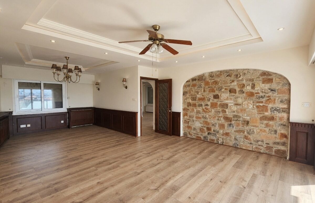 Penthouse with 3 bedrooms in katholiki, Cyprus [ID: 0602-246431]