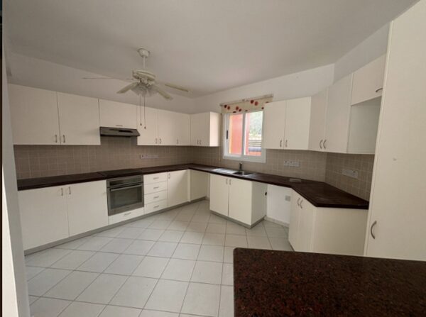 Townhouse in anarita, Cyprus, 132.00m²