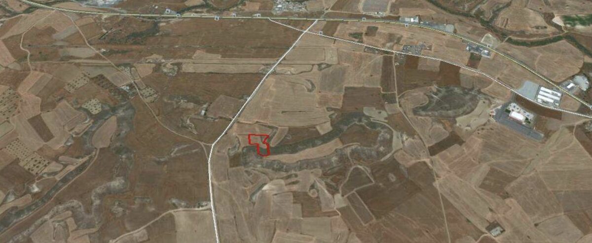 Земля в pera-chorio, Кипр [ID: 0602-246507]