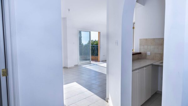 Apartment in pegeia, Cyprus - image 5