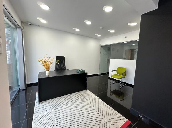 Przestrzeń komercyjna w agios-nikolaos, Cypr, 170.00m² - obraz 2