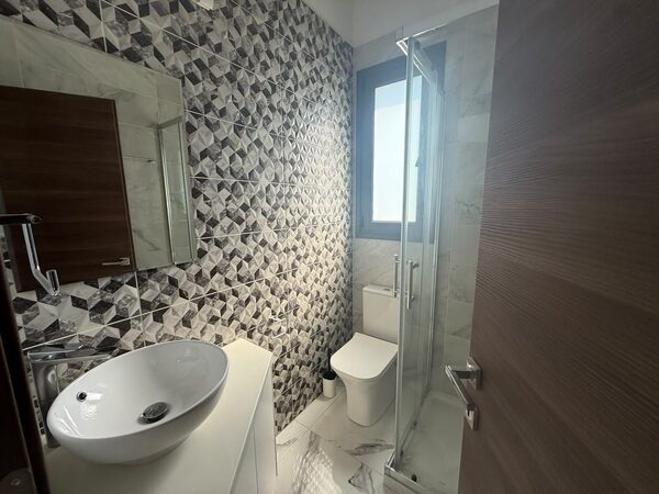 Apartament w agia-zoni, Cypr, 82.00m² - obraz 7