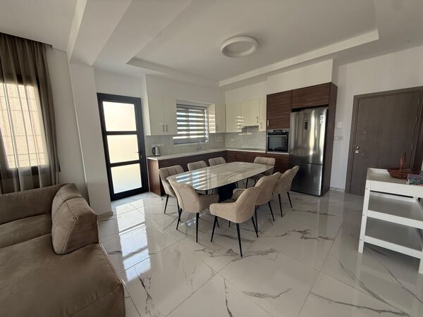 Apartament w agia-zoni, Cypr, 82.00m² - obraz 4