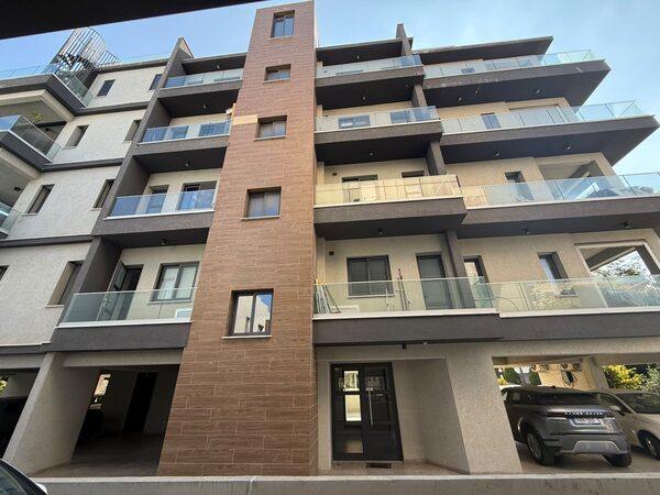 Apartament w agia-zoni, Cypr, 82.00m² - obraz 2