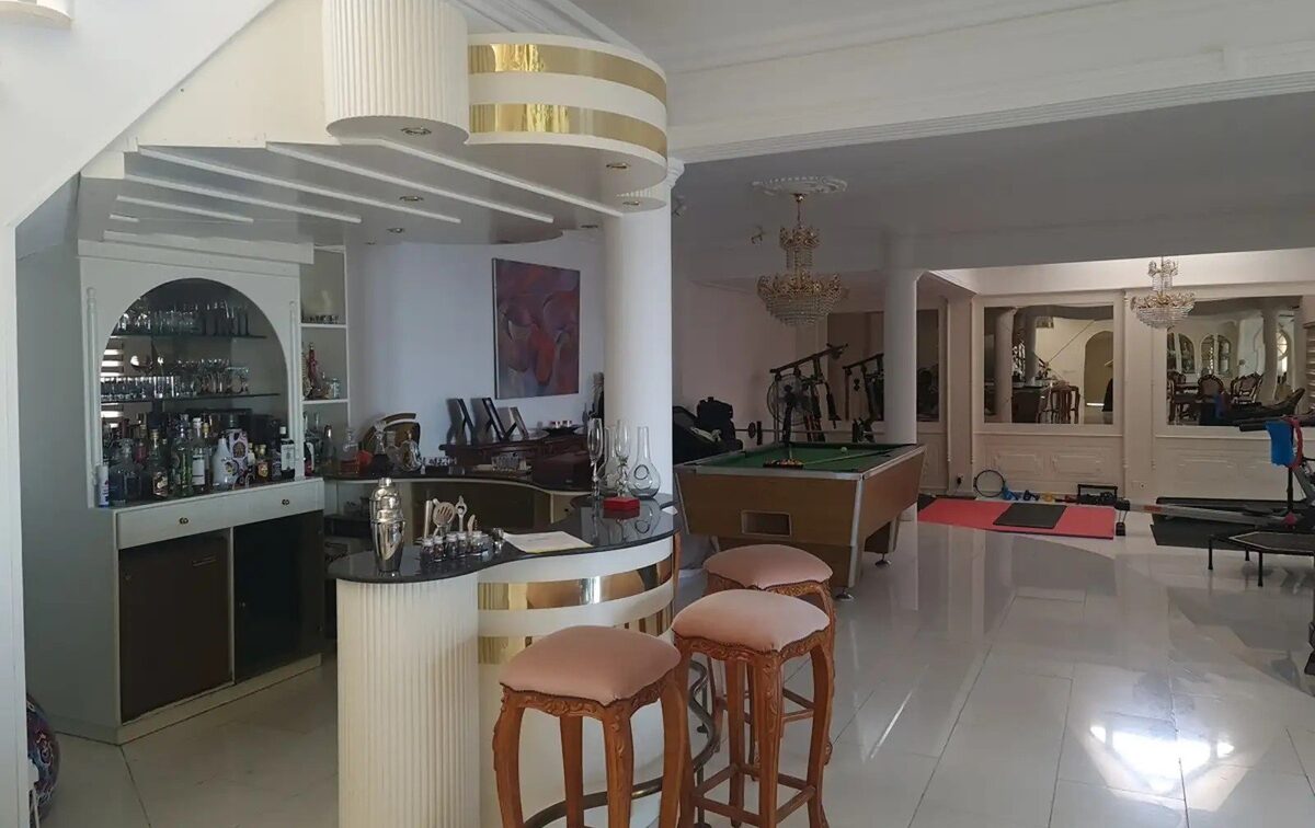 houses с 5 спальнями в agia-fyla, Кипр [ID: 0602-247143]