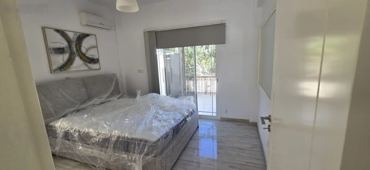 Apartment with 2 bedrooms in tombs-of-the-kings, Cyprus [ID: 0602-247205]