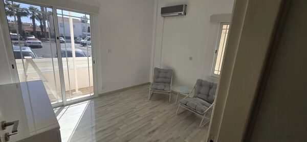 Apartment in tombs-of-the-kings, Cyprus - image 9
