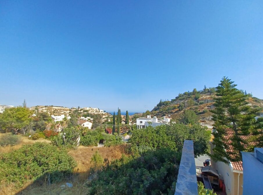 Villa with 2 bedrooms in agios-tychon, Cyprus [ID: 0602-247226]