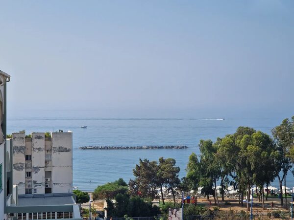 Penthouse w agios-tychon-tourist-area, Cypr