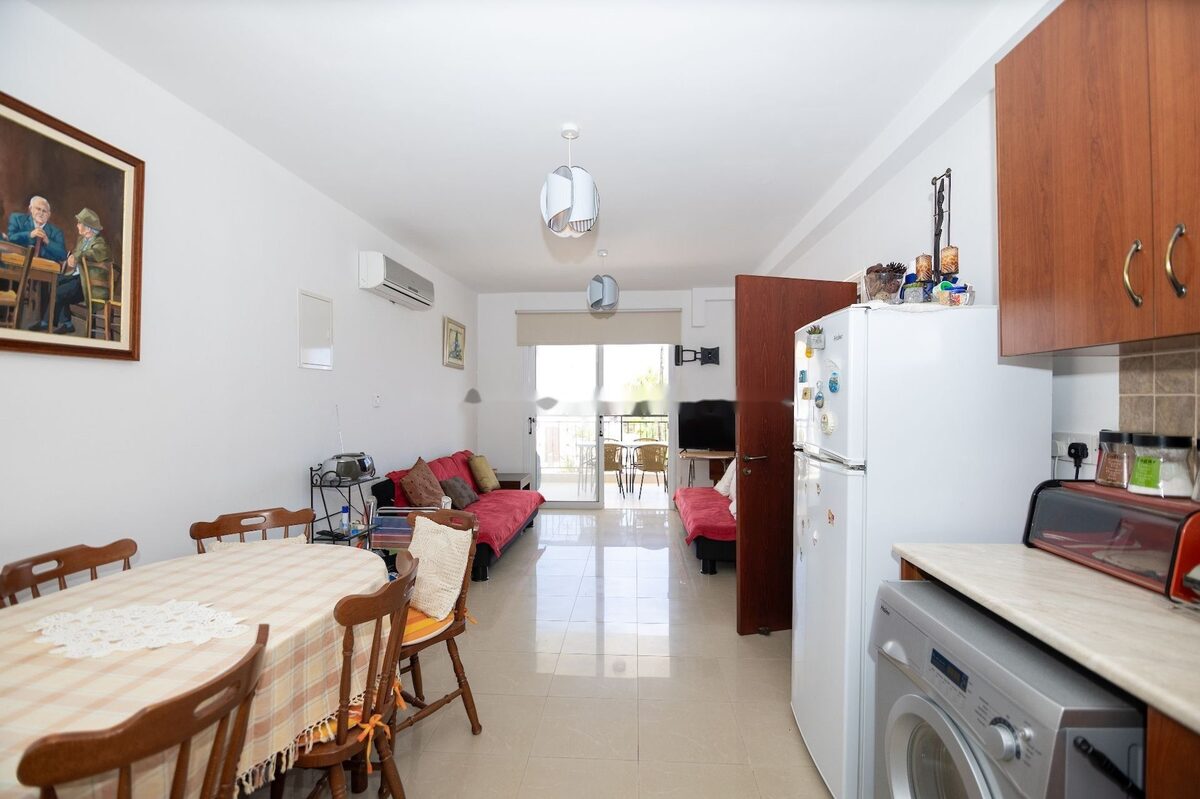 Apartament z 2 sypialniami, 60.00m² w paralimni, Cypr [ID: 0602-247518]