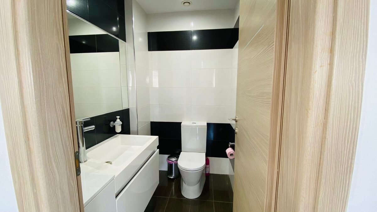 Penthouse with 4 bedrooms, 200.00m² in agios-tychon-tourist-area, Cyprus [ID: 0602-247521]