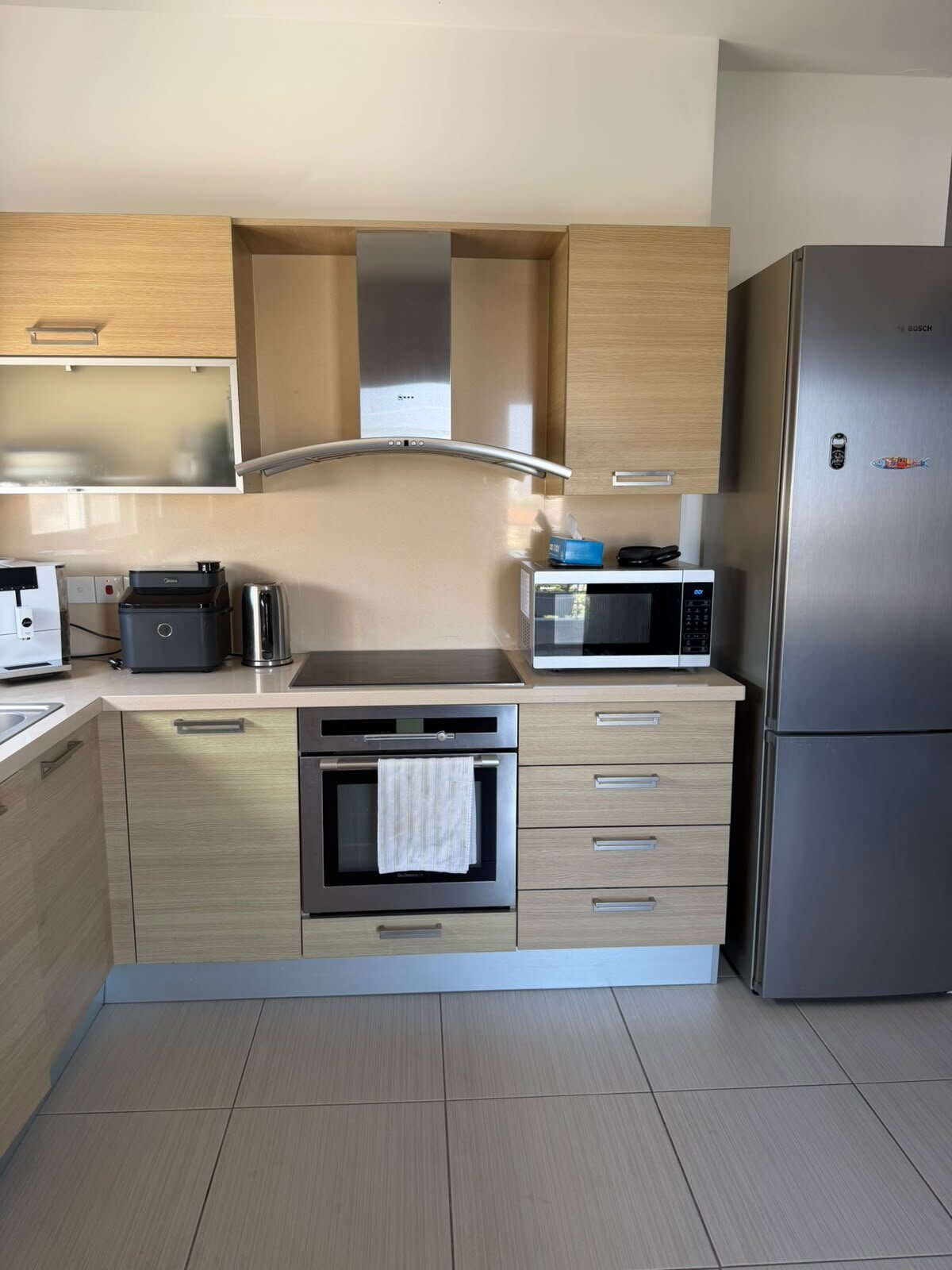 Квартира с 3 спальнями, 100.00м² в agios-athanasios, Кипр [ID: 0602-247770]