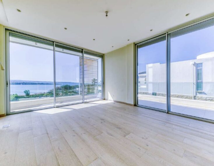 houses with 5 bedrooms, 275.00m² in pegeia, Cyprus [ID: 0602-247873]