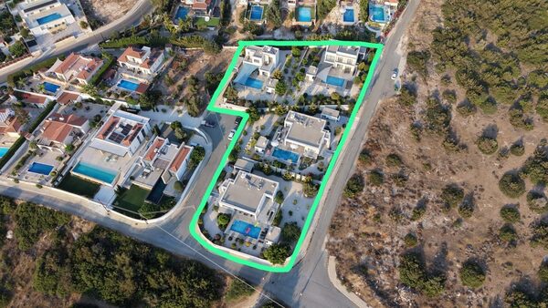 rentable-property w pegeia, Cypr