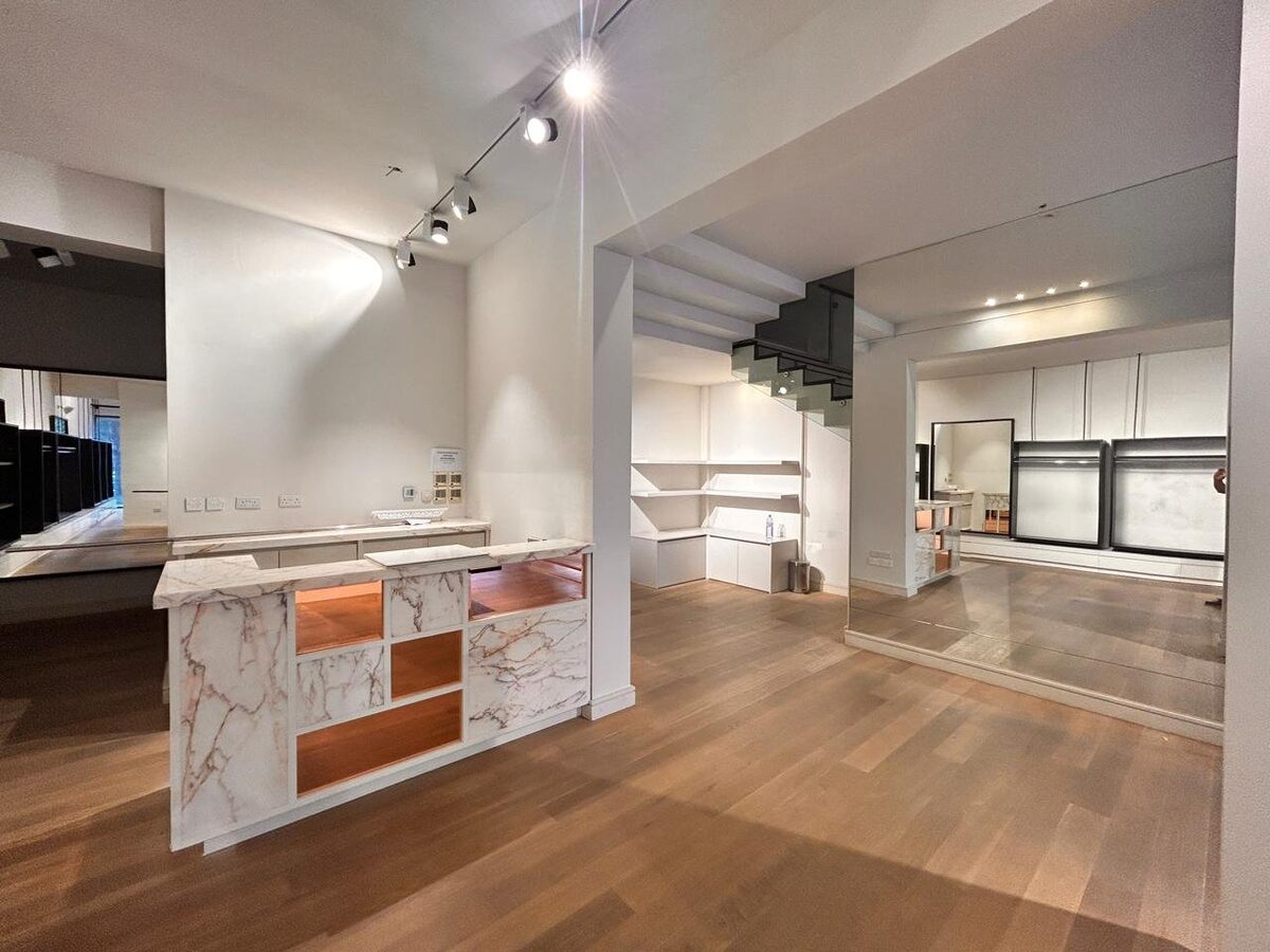 rentable-property, 2016.00м² в neapolis, Кіпр [ID: 0602-248332]