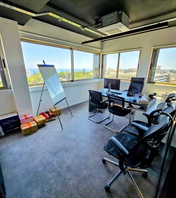 Commercial property in neapolis, Cyprus, 400.00m² - image 14