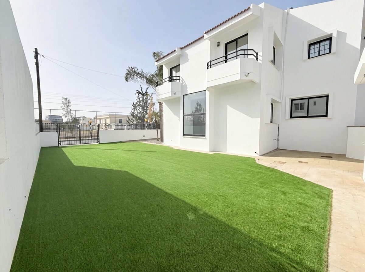 houses z 5 sypialniami, 360.00m² w polemidia-kato, Cypr [ID: 0602-248524]