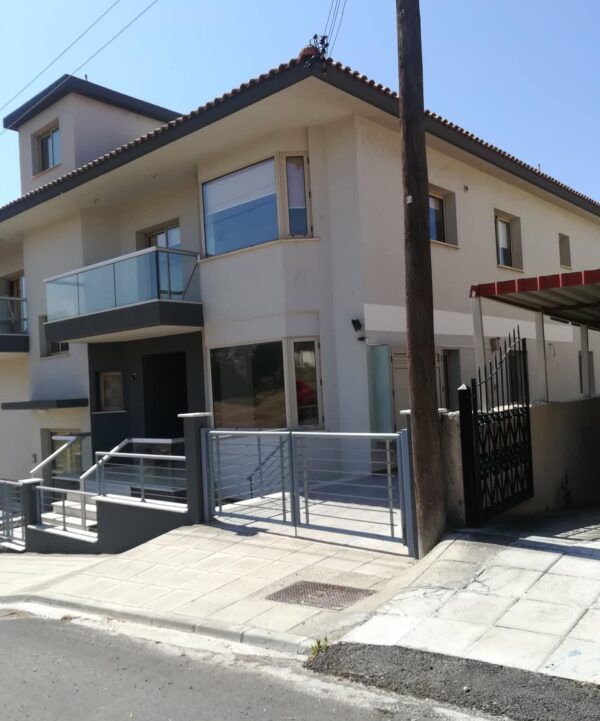 Квартира с 2 спальнями, 74.00м² в germasogeia, Кипр [ID: 0602-248564]