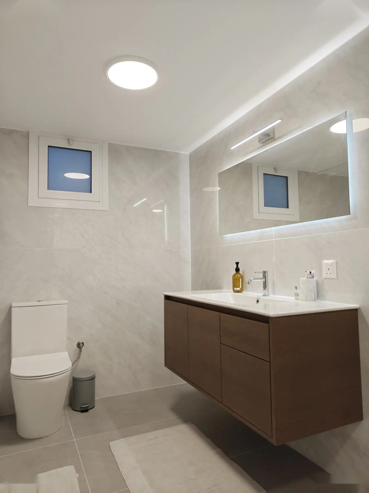 Penthouse with 3 bedrooms, 150.00m² in pyrgos-tourist-area, Cyprus [ID: 0602-248619]