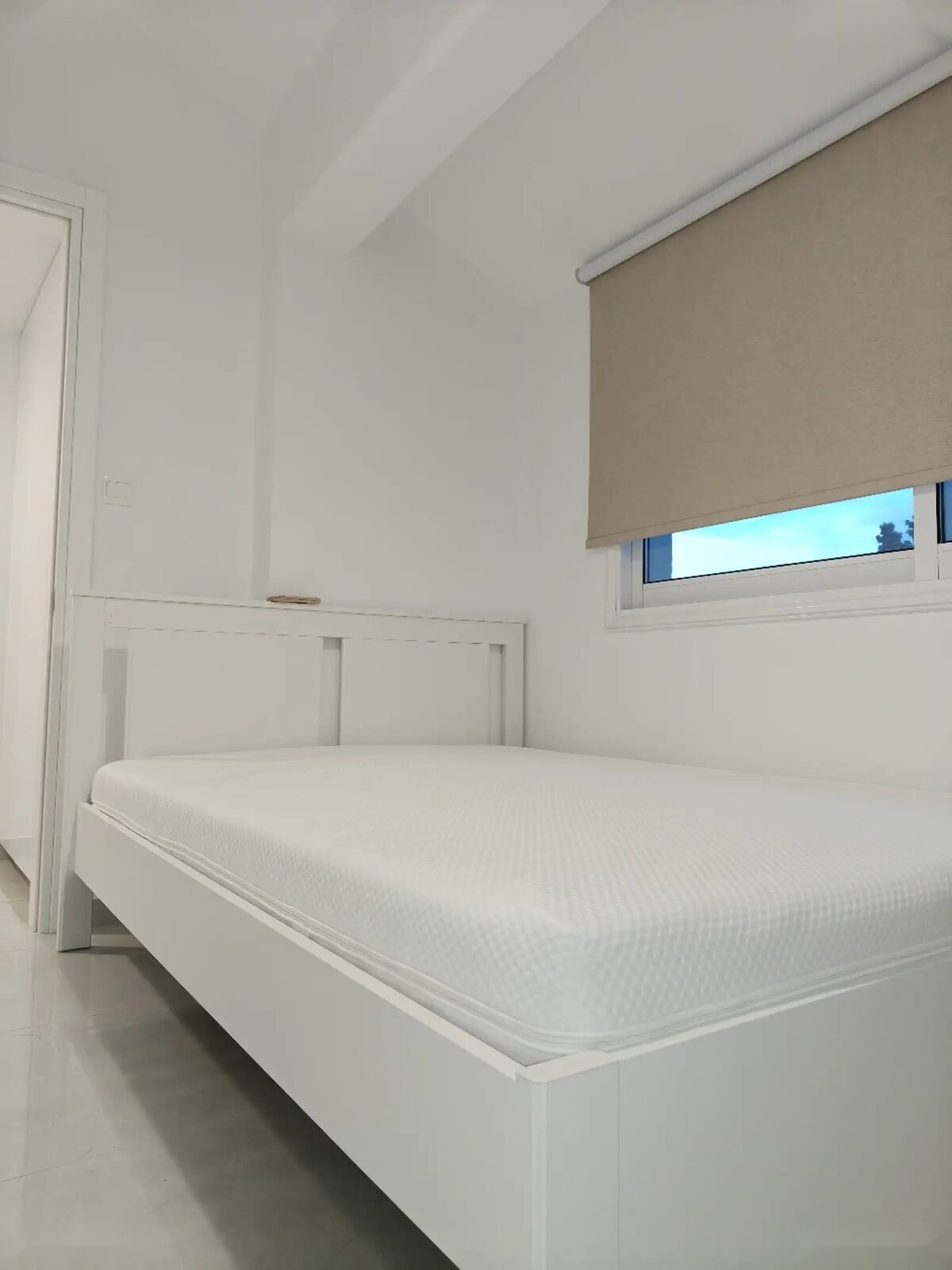 Penthouse with 3 bedrooms, 150.00m² in pyrgos-tourist-area, Cyprus [ID: 0602-248619]
