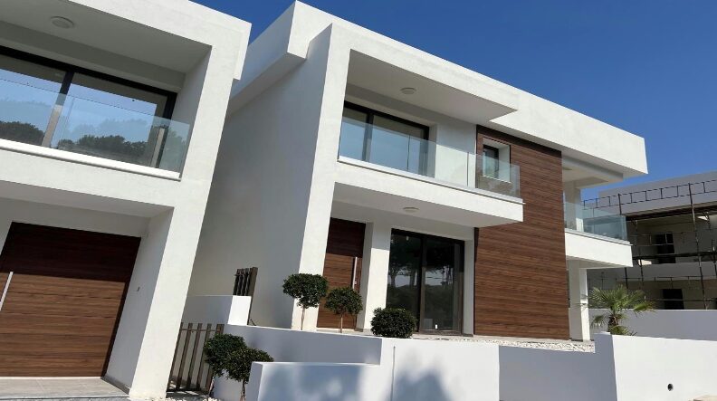 houses with 3 bedrooms, 190.00m² in pyla, Cyprus [ID: 0602-248626]