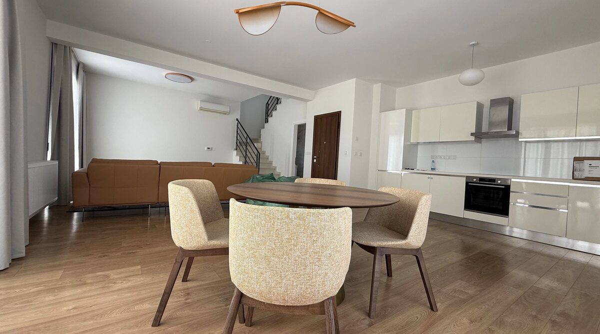 Вилла с 3 спальнями, 145.00м² в pyrgos, Кипр [ID: 0602-248791]