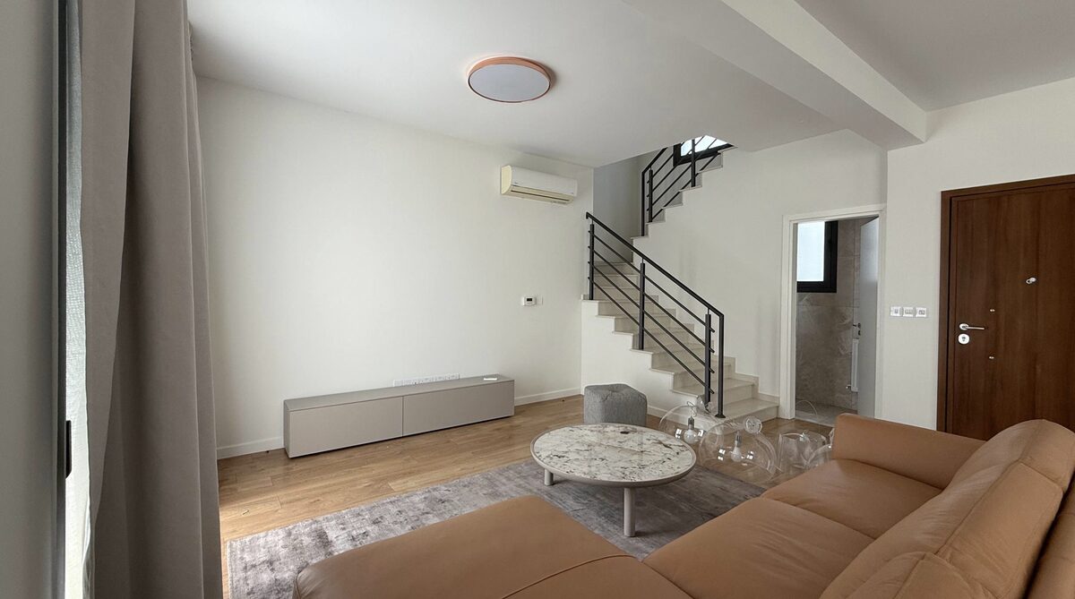 Вилла с 3 спальнями, 145.00м² в pyrgos, Кипр [ID: 0602-248791]