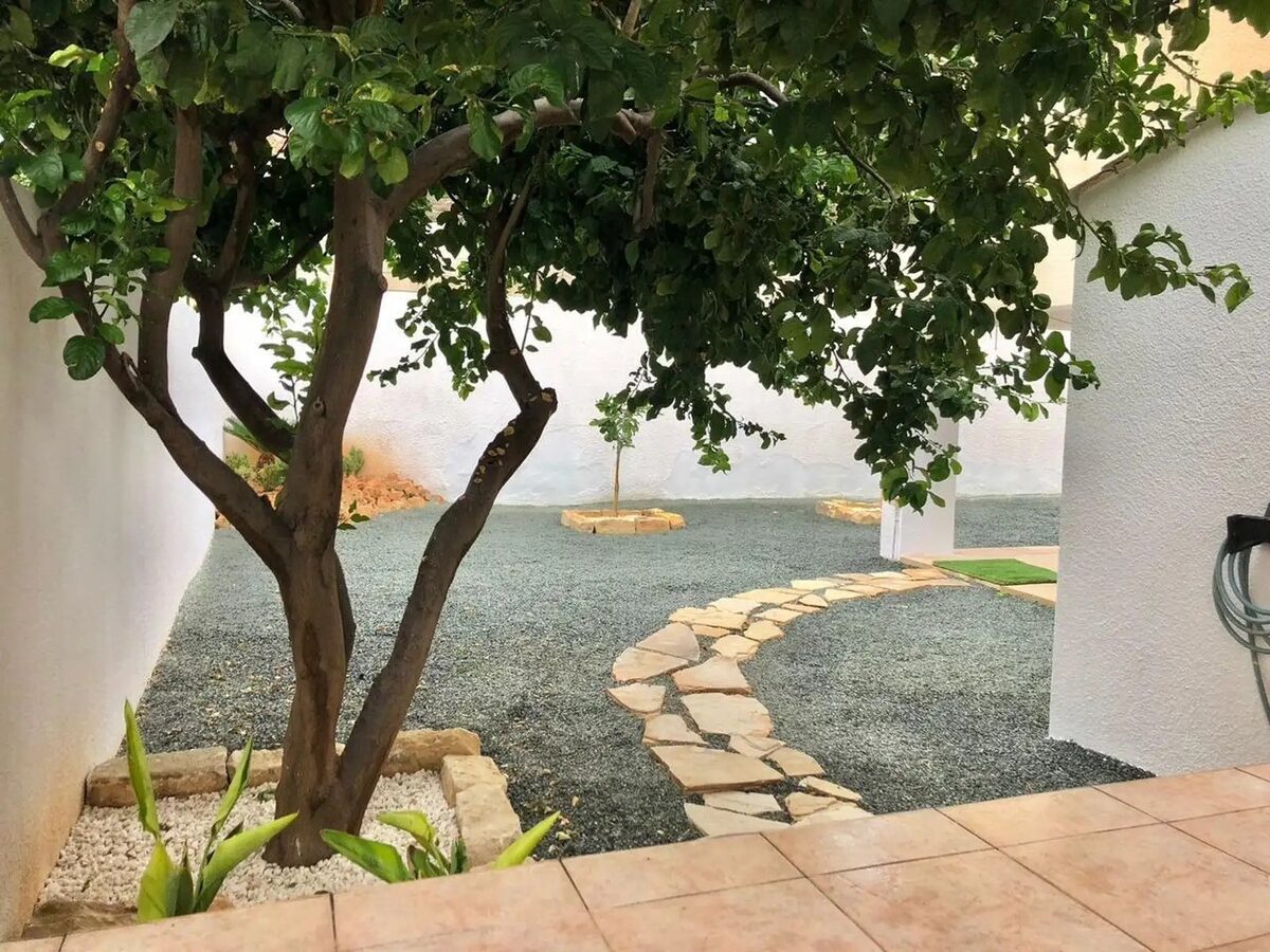 Villa with 4 bedrooms in episkopi, Cyprus [ID: 0602-248924]