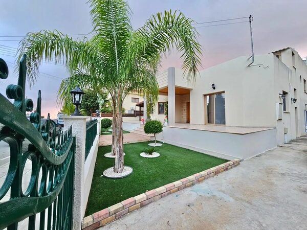 Villa in episkopi, Cyprus