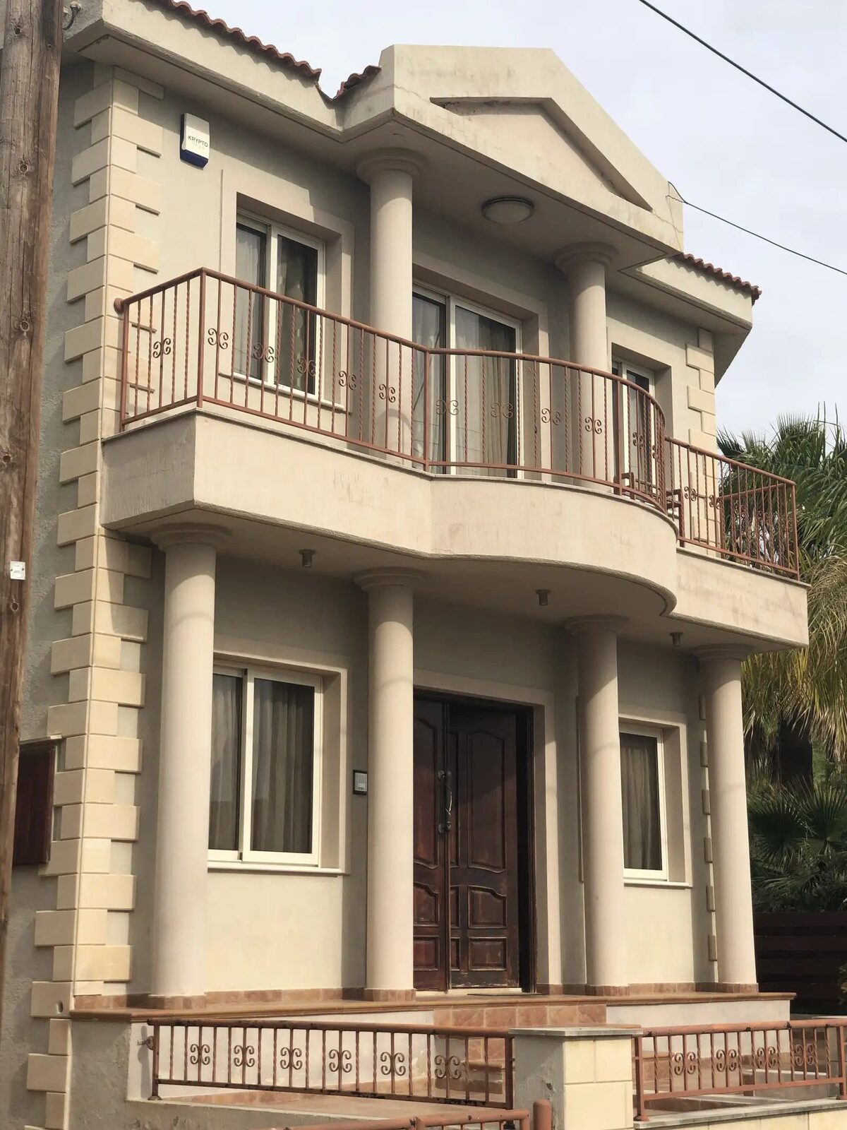 Вілла з 4 спальнями в agios-athanasios, Кіпр [ID: 0602-248936]