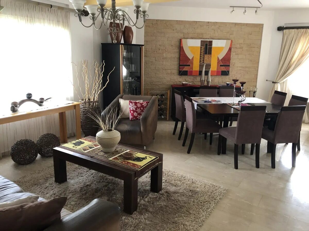 Вілла з 4 спальнями в agios-athanasios, Кіпр [ID: 0602-248936]