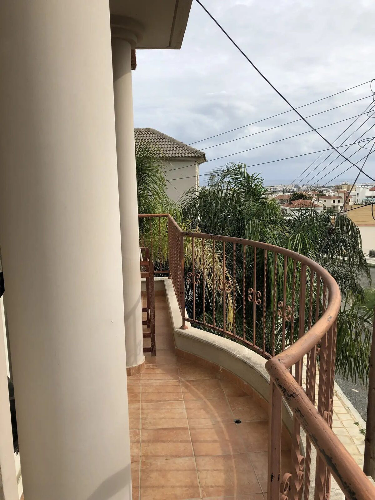 Вілла з 4 спальнями в agios-athanasios, Кіпр [ID: 0602-248936]