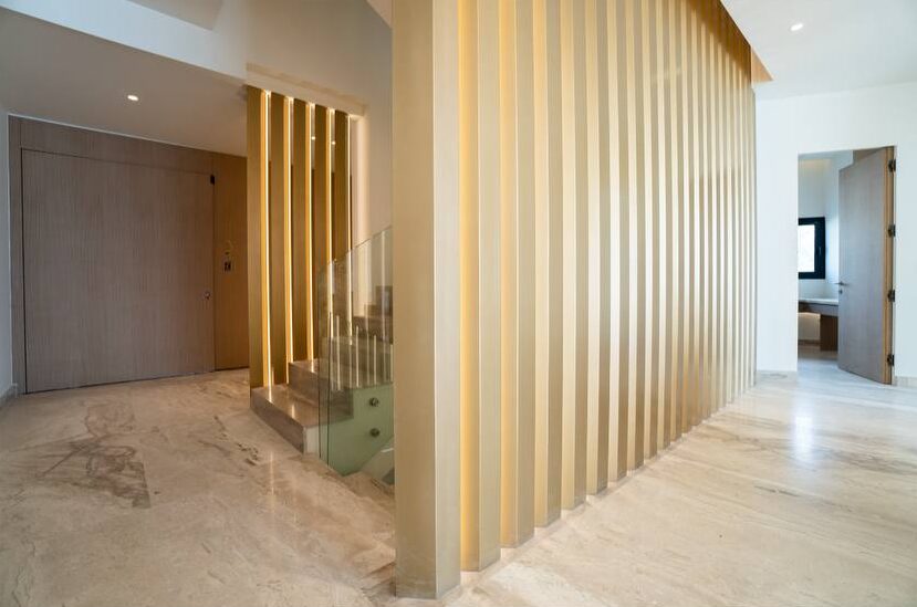 Вилла с 8 спальнями, 571.00м² в mouttagiaka, Кипр [ID: 0602-248962]