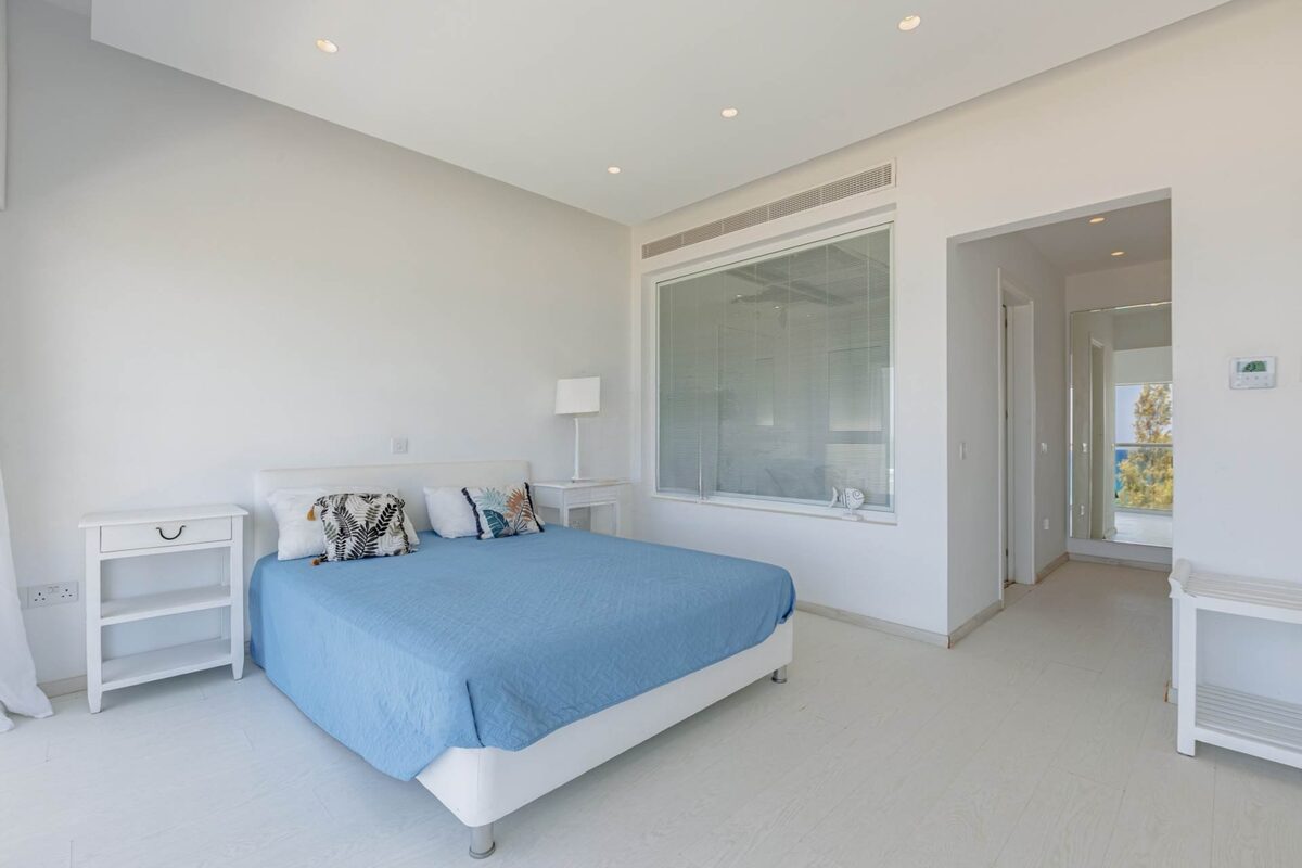 Villa with 4 bedrooms in agia-triada, Cyprus [ID: 0602-249102]