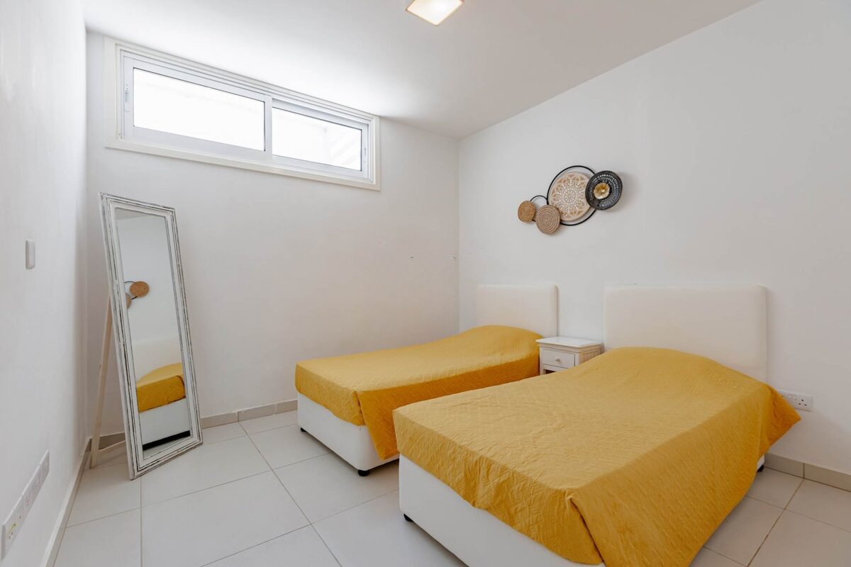 Villa with 4 bedrooms in agia-triada, Cyprus [ID: 0602-249102]