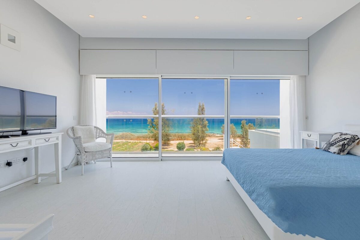 Villa with 4 bedrooms in agia-triada, Cyprus [ID: 0602-249102]