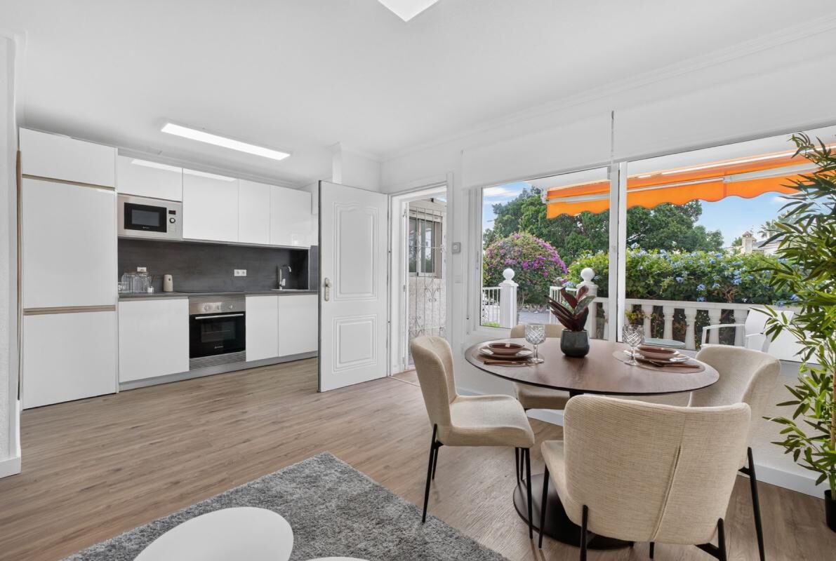 Bungalow z 2 sypialniami, 83m² w orihuela, Hiszpania [ID: 0152-637801]