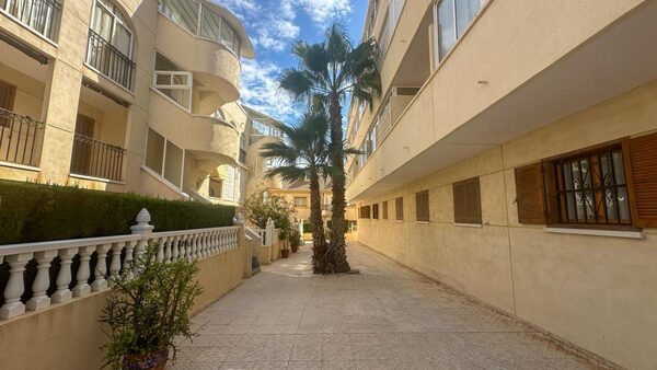 Apartments in Orihuela, Spain, 52m² - image 28