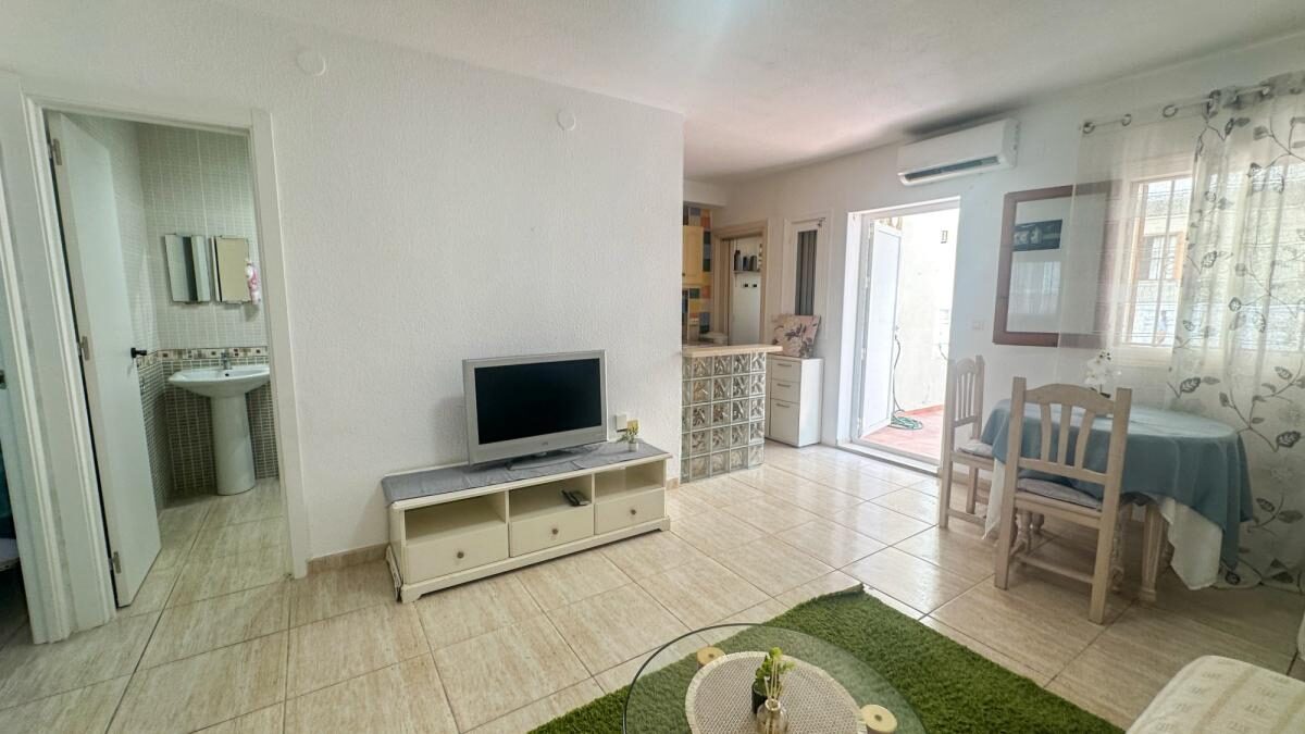 Апартаменти з 2 спальнями, 52м² в Оріуела, Іспанія [ID: 0152-637024]