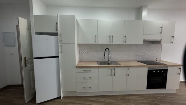 Апартаменти в Торрев'єха, Іспанія, 70м² - зображення 2