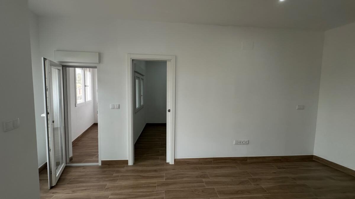 Апартаменти з 1 спальнею, 70м² в Торрев'єха, Іспанія [ID: 0152-637025]