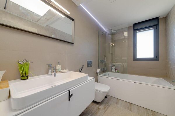 Willa w Torrevieja, Hiszpania, 461m² - obraz 19