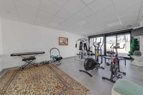 Willa w Torrevieja, Hiszpania, 461m² - obraz 29