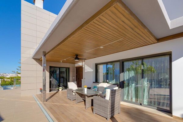 Willa w Torrevieja, Hiszpania, 461m² - obraz 4