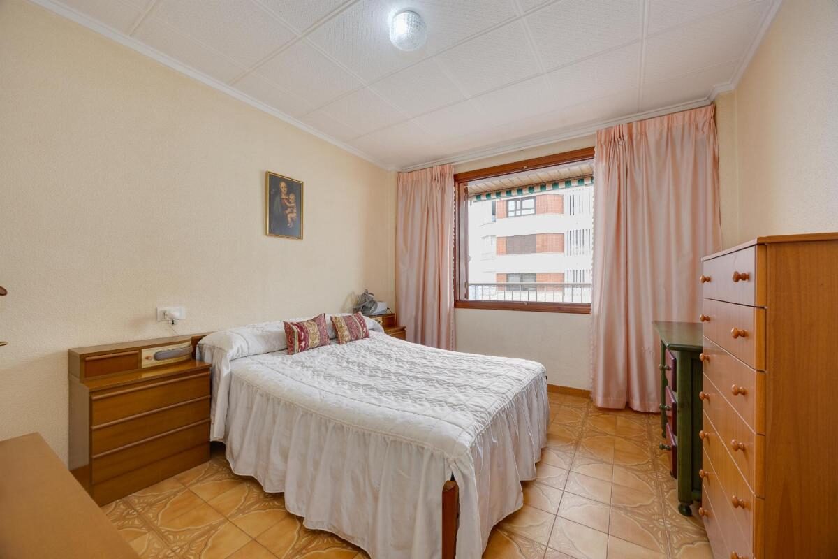 Apartamenty z 3 sypialniami, 100m² w Torrevieja, Hiszpania [ID: 0152-635676]