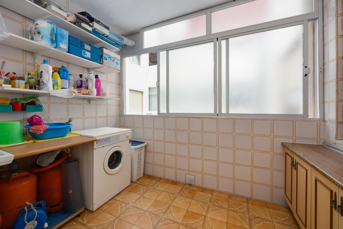 Apartamenty z 3 sypialniami, 100m² w Torrevieja, Hiszpania [ID: 0152-635676]