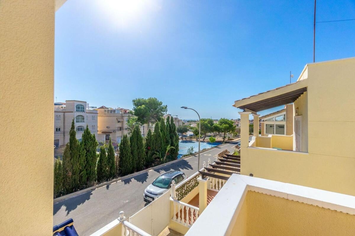 houses z 3 sypialniami, 105m² w orihuela, Hiszpania [ID: 0152-635674]