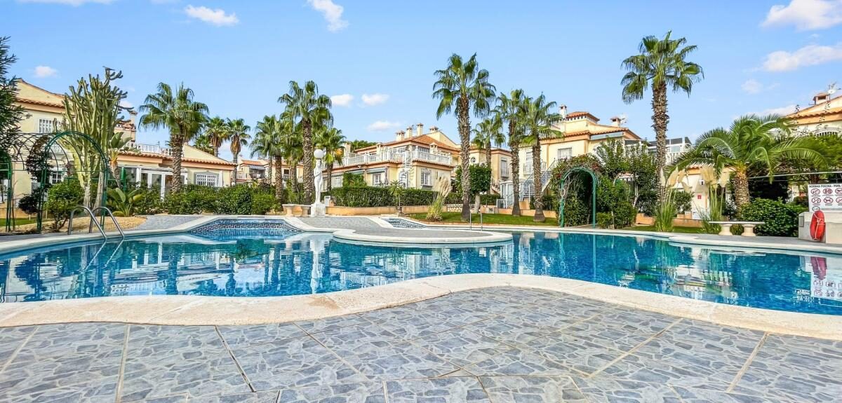 Апартаменти з 2 спальнями, 75м² в Оріуела, Іспанія [ID: 0152-635053]